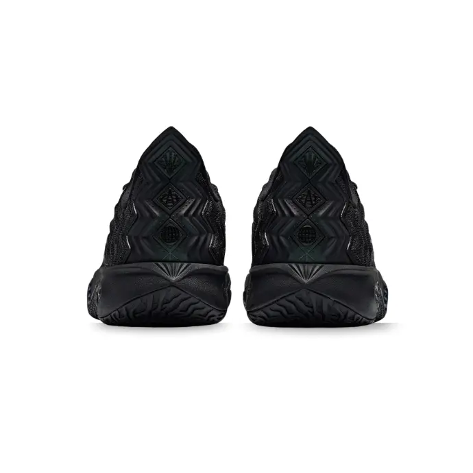 Anta KAI 2 Triple Black